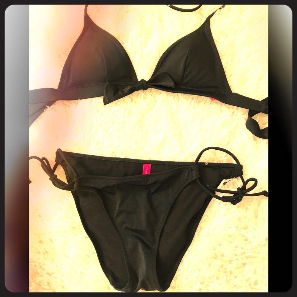 Victoria’s Secret bikini - Good condition